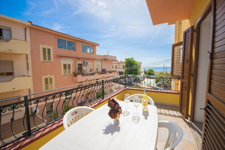 Ferienwohnung für 2 Personen, mit Terrasse und Ausblick, mit Haustier in Siniscola - 2