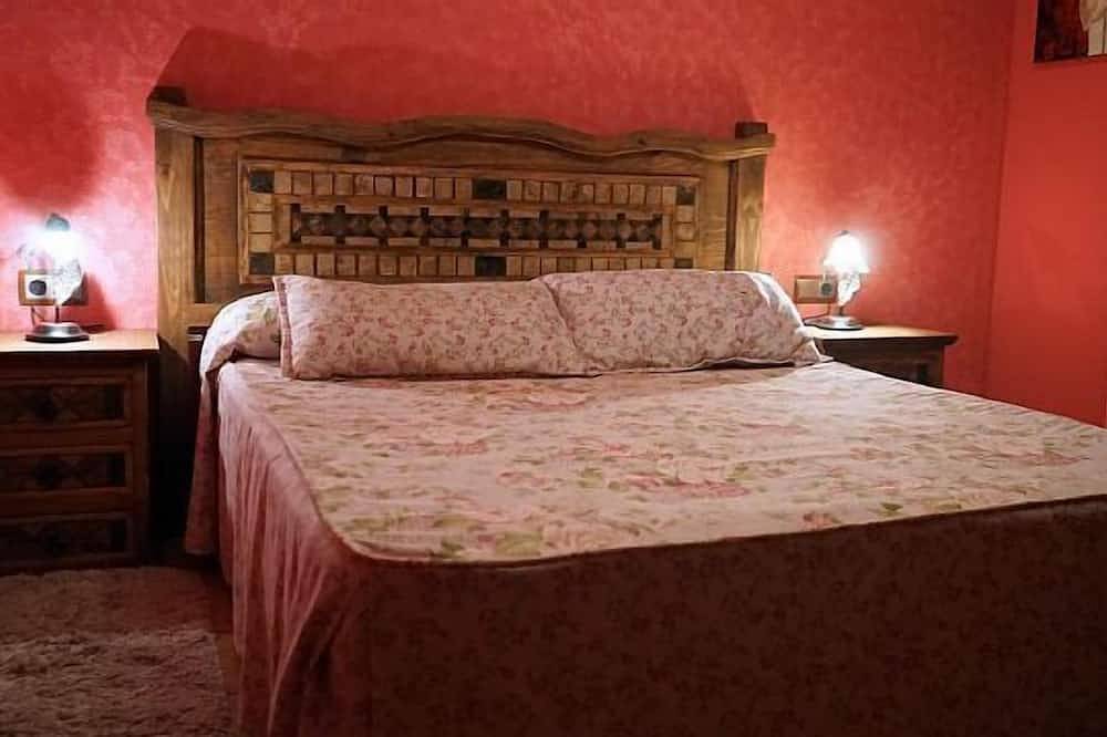 La Cebilla (Casa Tinuca) apartamento rural (hasta 3 personas) in Mazcuerras, Costa de Cantabria