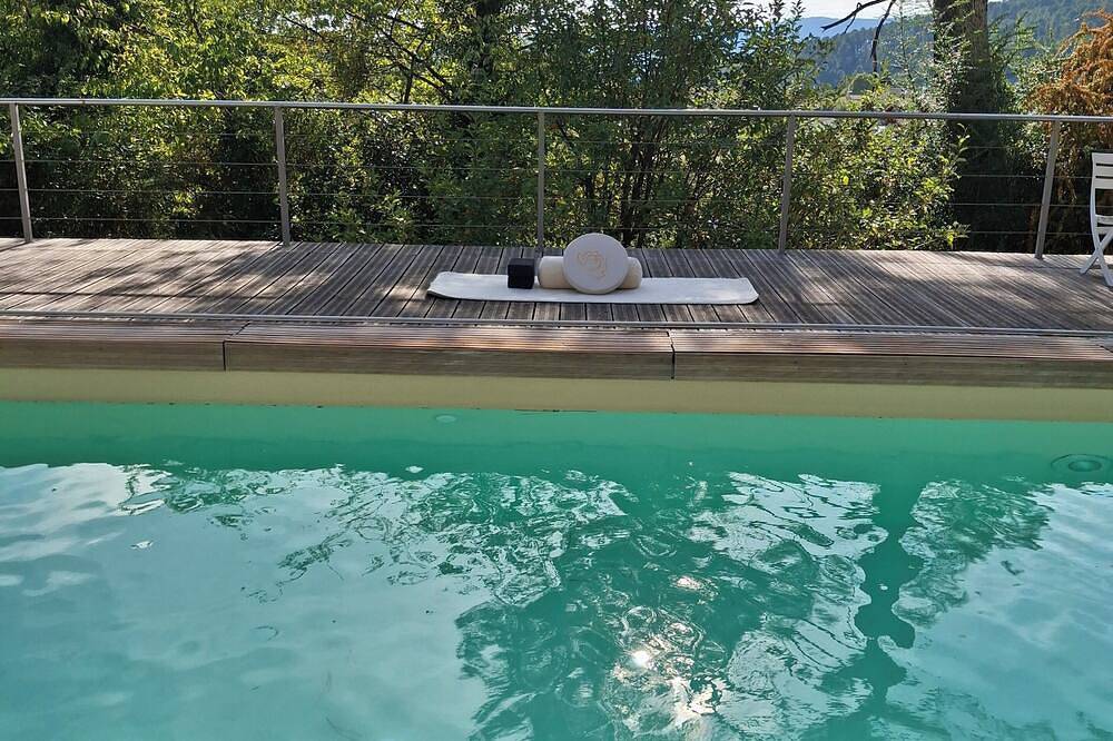 Maison zen in Laval-Pradel, Parc national des Cévennes