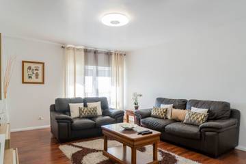 Apartamento De Férias para 6 Pessoas em São Miguel Island, Ponta Delgada, Foto 3