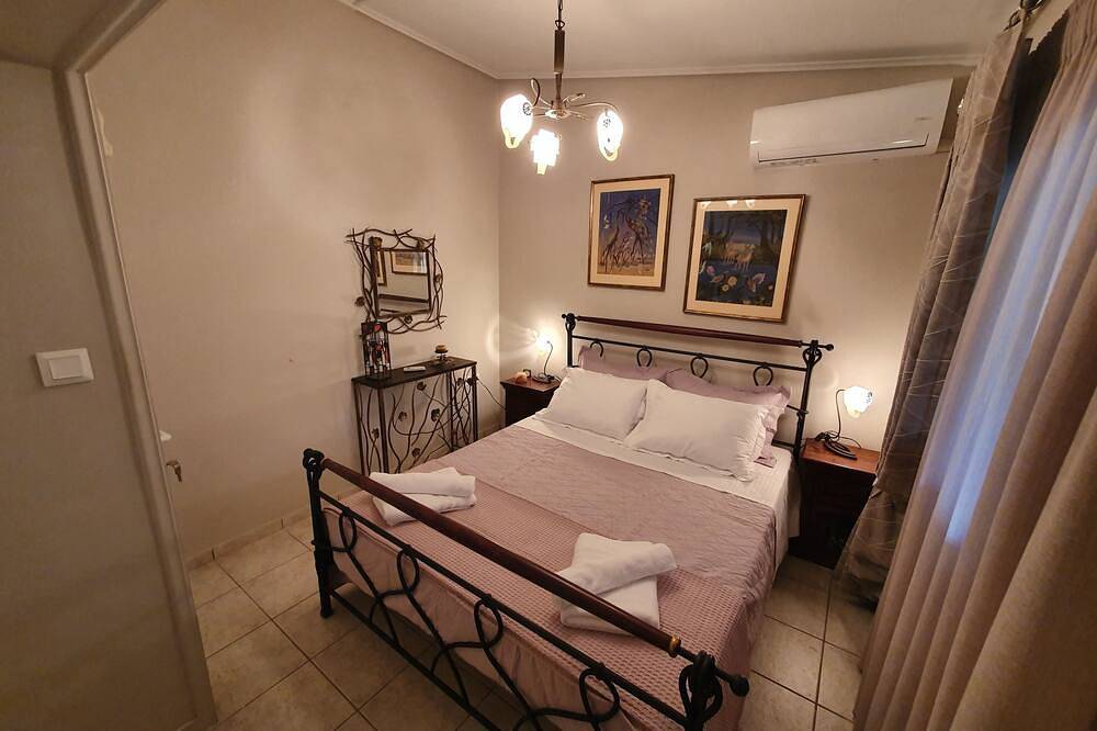 Villa Alyki in Boeotia