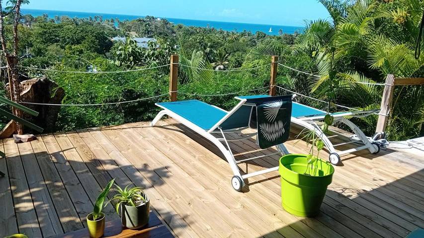 Chambre d’hôte pour 2 personnes, avec jardin ainsi que piscine et vue à Deshaies - 3