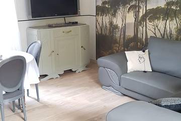 Gîte pour 4 personnes, avec jardin et balcon à Aubin