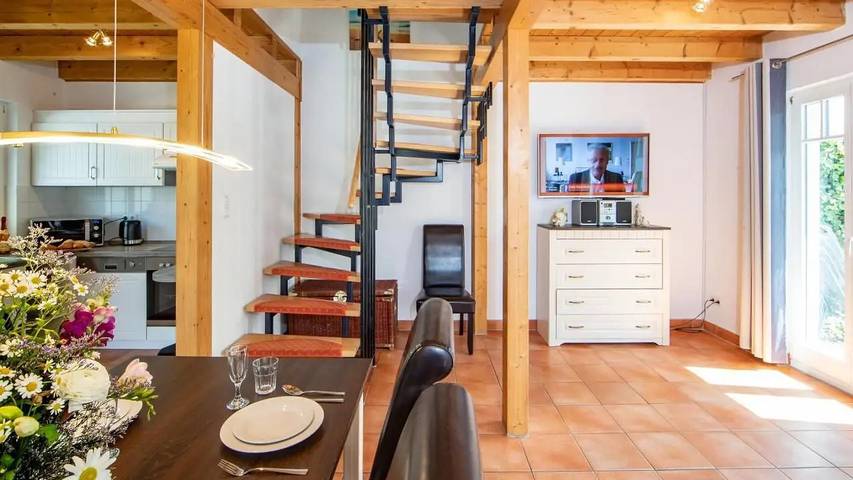 Ferienhaus für 6 Personen, mit Terrasse und Garten in Nienhagen