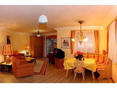 Appartement de vacances entier, Landhaus Hefele - Appartement 1 - environ 75 m², confortablement équipé in Reit im Winkl, Alpes bavaroises