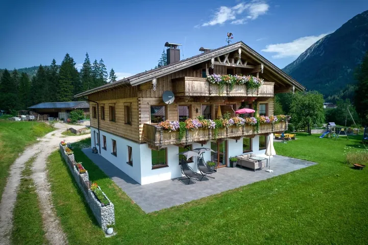 Apartamento de vacaciones para 5 personas, con vistas al lago además de vistas y jardín - 1