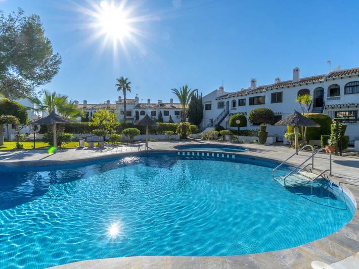 Apartment for 3 people, with Terrace and Garden as well as Children pool in Cabo Roig