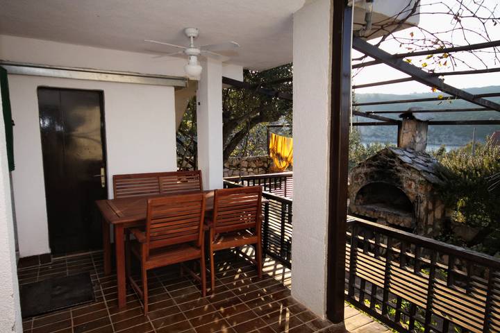 Vacation rental for 5 people, with Balcony/Terrace on Hvar