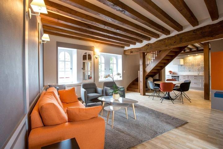 Location de vacances pour 6 personnes, avec Balcon et Terrasse à Cheverny