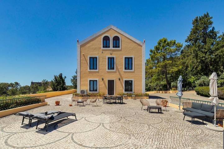 Chalet para 10 personas, con Terraza y Jardín además de Vistas al lago y Vistas en Setubal