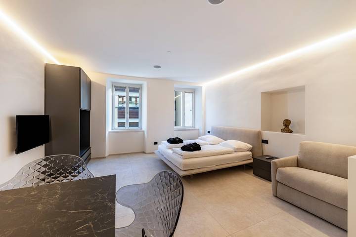 Studio für 4 Personen in Bozen