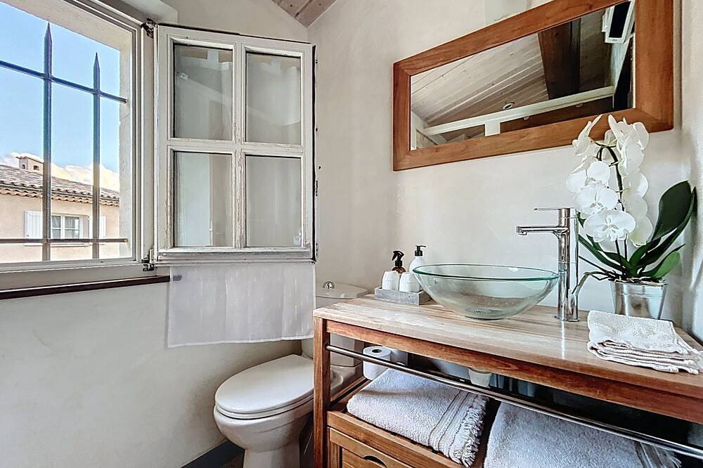 Le Clos des casis in Villeneuve (Provence), Parc naturel régional du Luberon