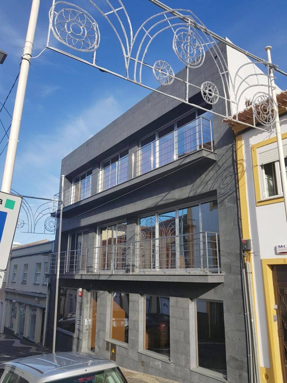 Apartamento inteiro, Black House in Praia da Vitória, Terceira