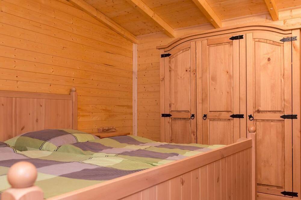 Ganze Wohnung, Holzhütte - Ferienanlage Nitsch in Bärenstein, Erzgebirge