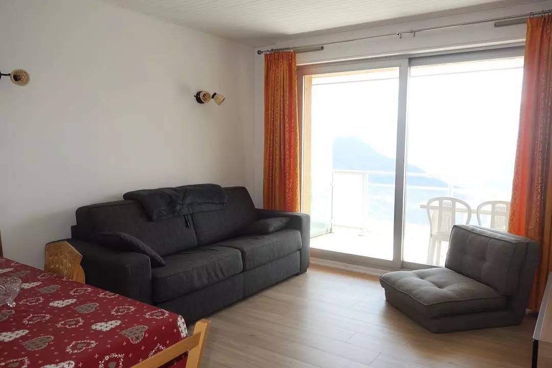Estudio entero, Majestic II Apt B3 in Huez, Parque Nacional de los Ecrins