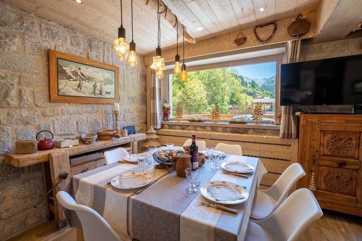 Gîte pour 6 personnes dans Office De Tourisme De Meribel Les Allues - 2