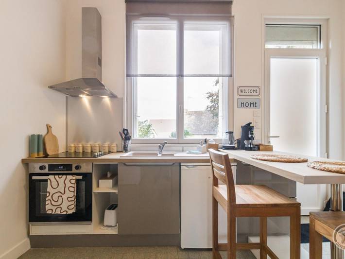 Gîte pour 2 personnes, avec jardin à Isigny-le-Buat - 4