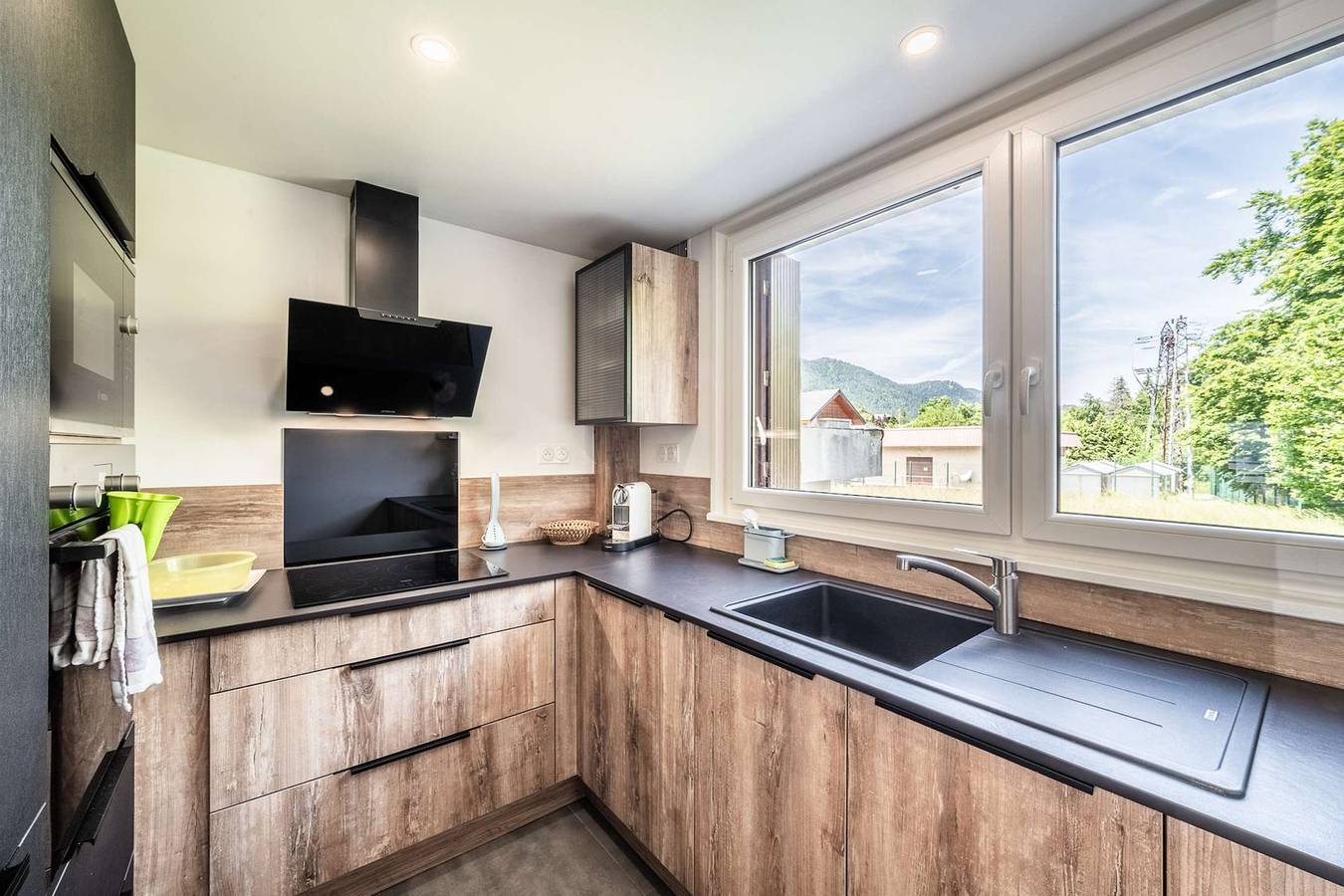 Ganze Ferienwohnung, Ressachaux B2 Brand new two bedrooms in a quiet residence close to centre in Morzine, Les Portes du Soleil