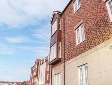 Apartment for 4 People in Whitby, North Yorkshire, Photo 1
