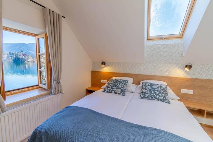 Gîte pour 6 personnes, avec jardin ainsi que vue sur le lac et vue à Bled - 3