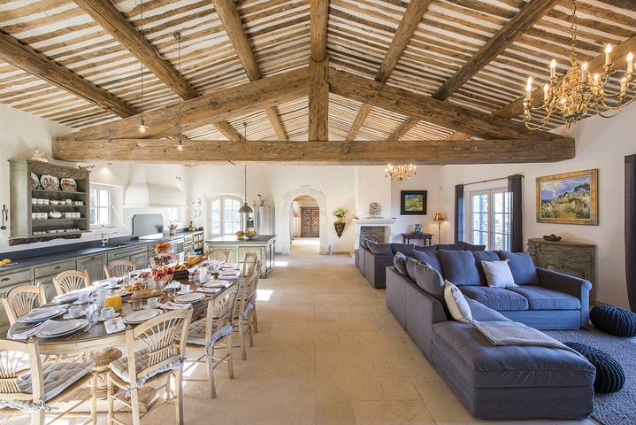 Location de vacances pour 12 personnes, avec vue et jardin à Bonnieux - 3