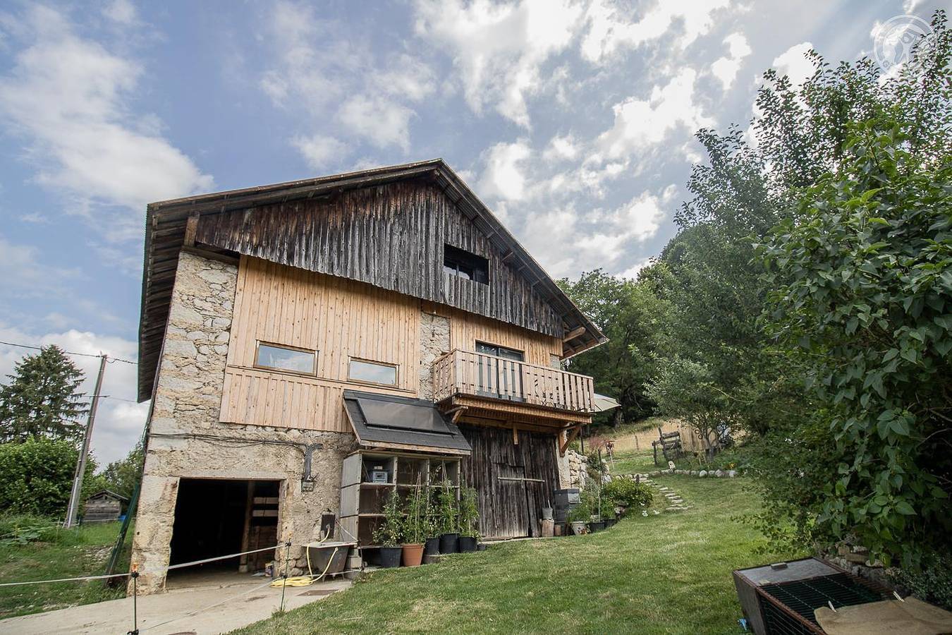 Le Petit Gîte En Bois Des Charmi in Corbel, Région de Chambéry