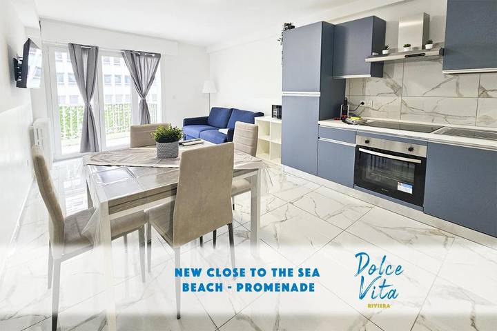 Gîte pour 8 personnes, avec vue et terrasse dans Plage Fabron Bambou Nice