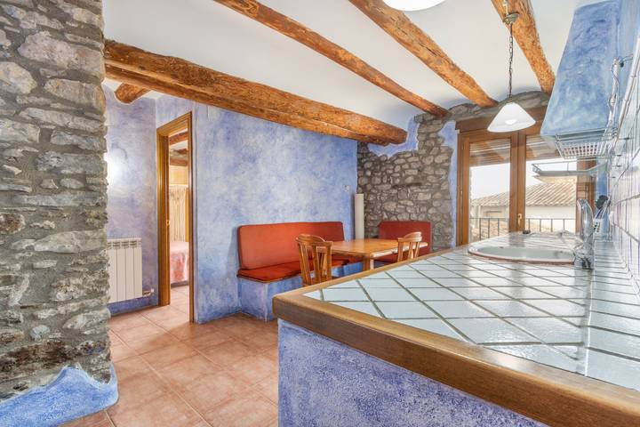Apartamento de vacaciones para 4 personas, con jacuzzi además de jardín y balcón en Provincia de Huesca - 4