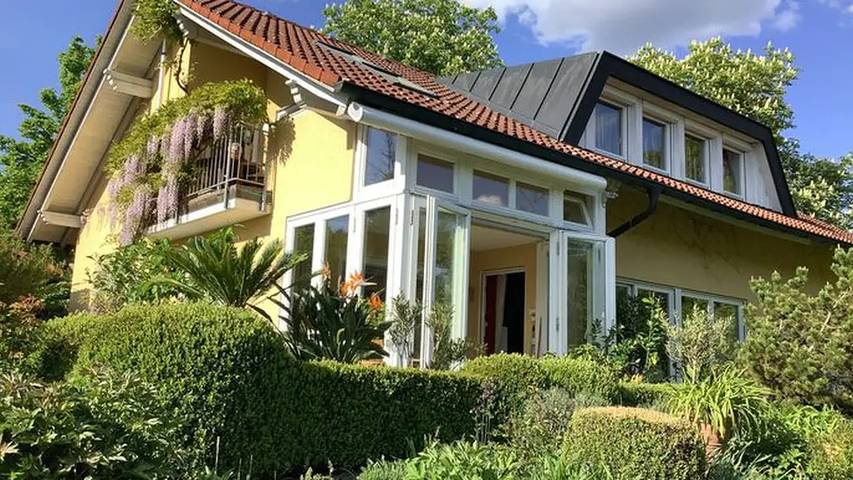 Ferienwohnung für 2 Personen, mit Pool und Terrasse sowie Garten und Sauna in Bad Dürrheim - 3