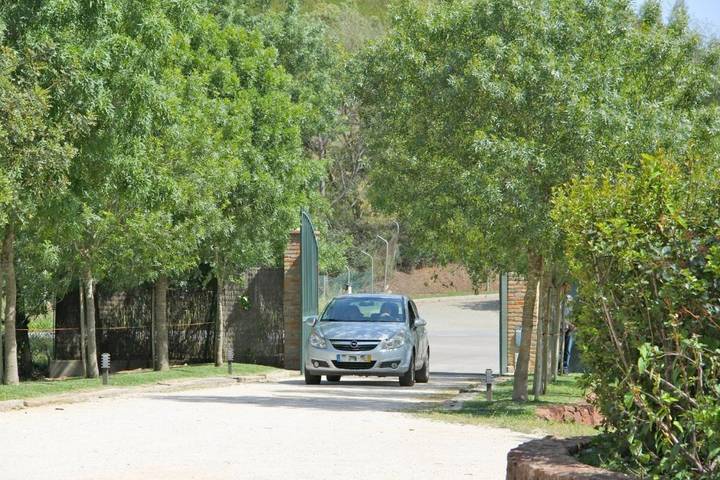 Villa für 18 Personen, mit Pool und Ausblick sowie Garten in Portimão - 2