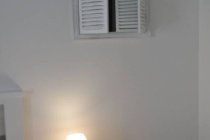 Gîte pour 2 personnes, avec Jardin et Piscine à Marans - 3