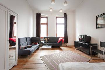 Ferienwohnung für 7 Personen, mit Whirlpool, mit Haustier in Moabit Berlin