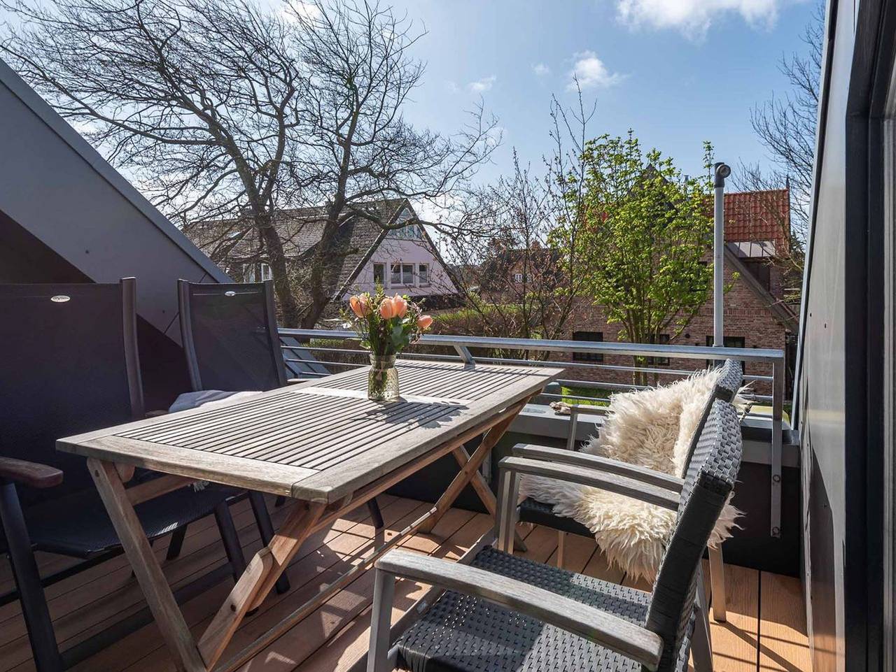 Ganze Ferienwohnung, Käpt'n Nelson, App. 15 - Stilvolle 3-Zimmer Ferienwohnung mit ca. 81 m², für bis zu 4 Personen. in Wenningstedt, Sylt