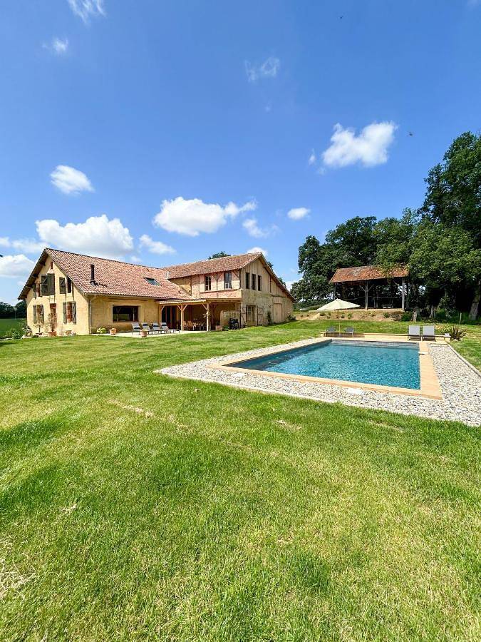 Maison de vacances pour 12 personnes, avec piscine ainsi que vue et jardin - 1