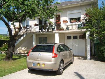 Gîte pour 4 personnes, avec terrasse et jardin à Bagnères-de-Bigorre
