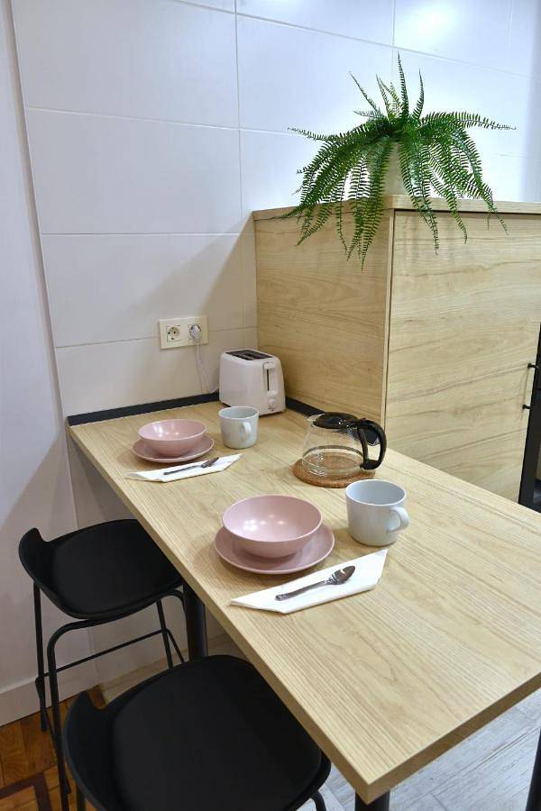 Three-Bedroom Apartment, foto 2