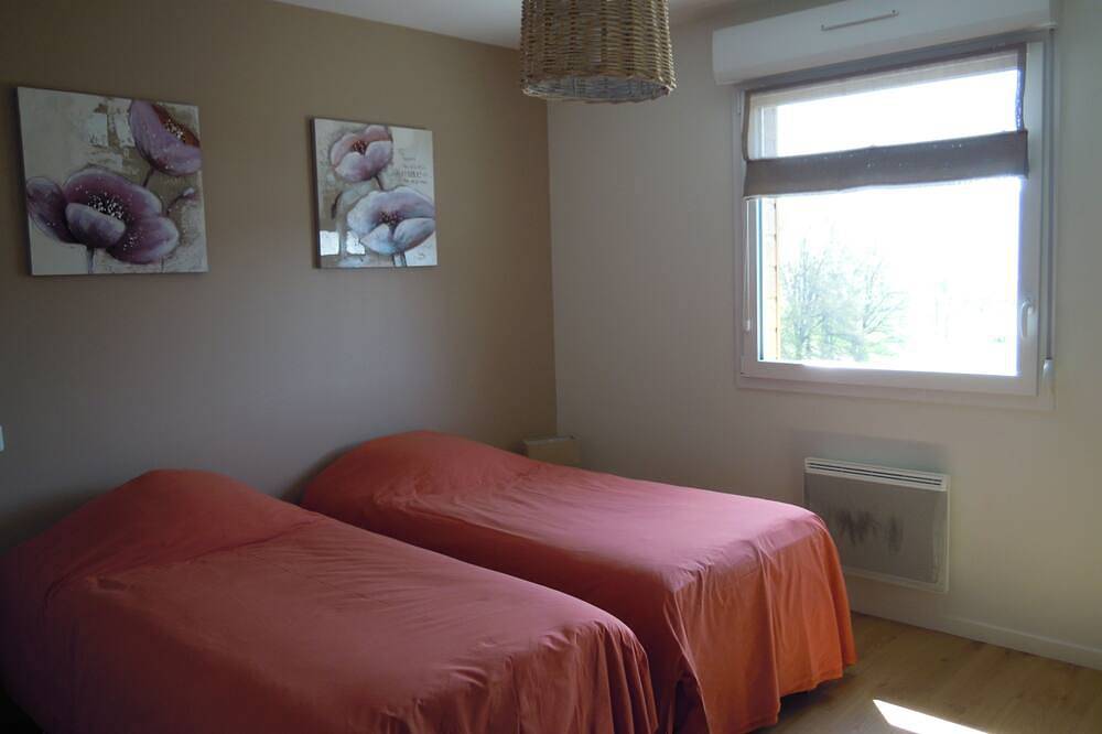 Chalet plain pied tout confort 130m2 sans vis-à-vis, suberbe vue sur la vallée in Plainfaing, Parc naturel régional des Ballons des Vosges