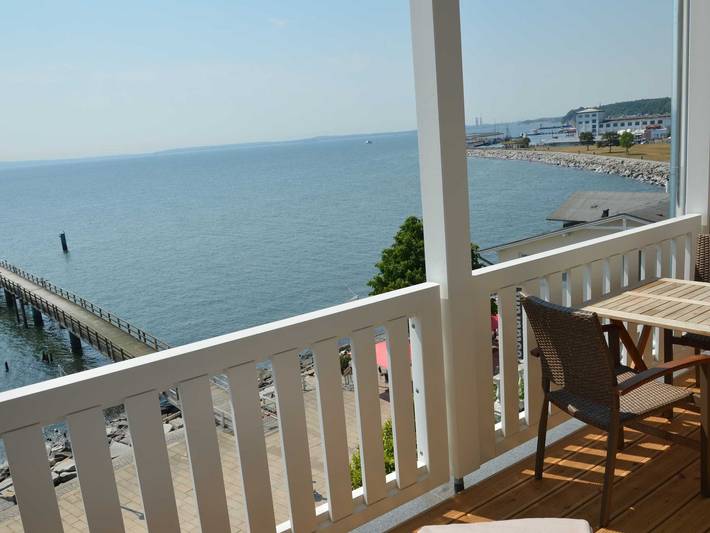 Ferienhaus für 3 Personen, mit Seeblick und Balkon sowie Ausblick, mit Haustier in Sassnitz - 2