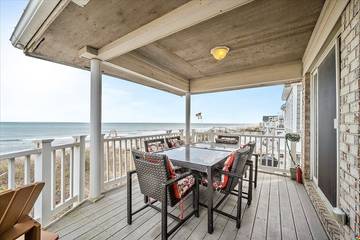 Vacation Home for 21 Guests in Virginia Beach, Picture 3