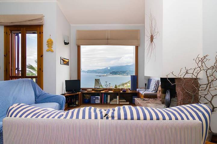 Holiday rental for 4 people, with pool and balcony as well as garden, with pets in Bosa