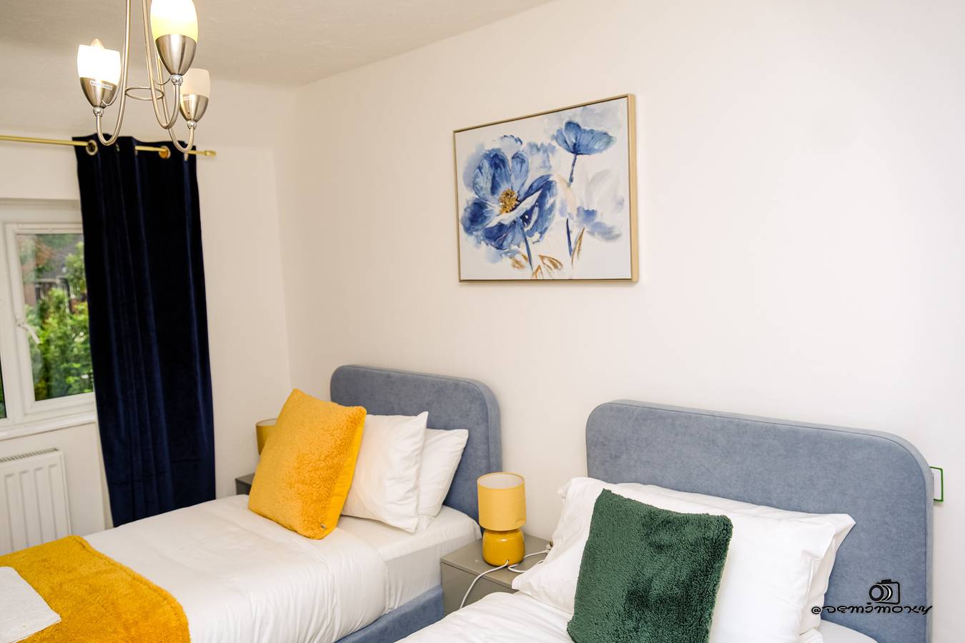 7 Guests - 3 Bedrooms - Parking - Pet Friendly in Walsall, Birmingham Area