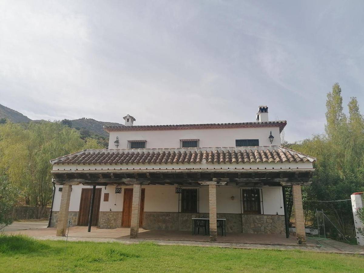 Casa Arroyomolinos-Planta Superior, Frente a "La Playita" in Zahara de la Sierra, Pueblos Blancos