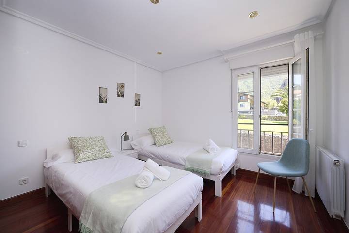 Gîte pour 8 personnes, avec balcon, adapté aux familles dans le Pays basque Espagnol - 3
