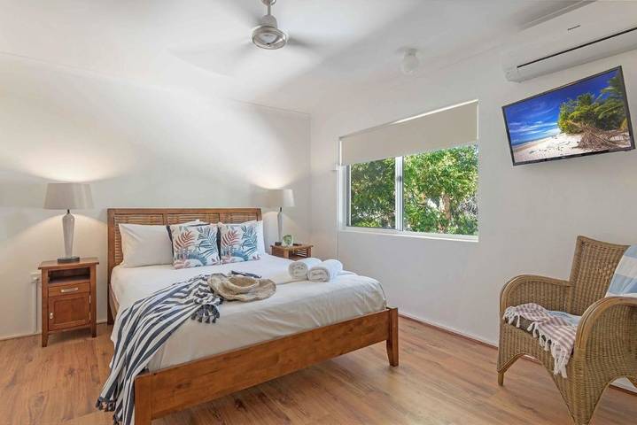 Appart’hôtel pour 4 personnes, avec piscine ainsi que terrasse et jardin