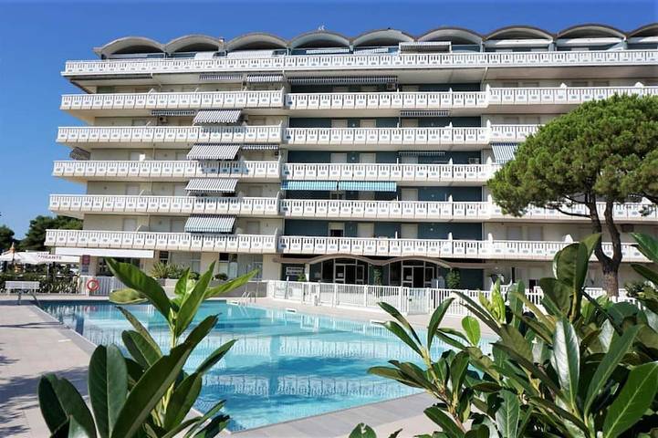 Holiday apartment for 2 people, with terrace and pool - 1