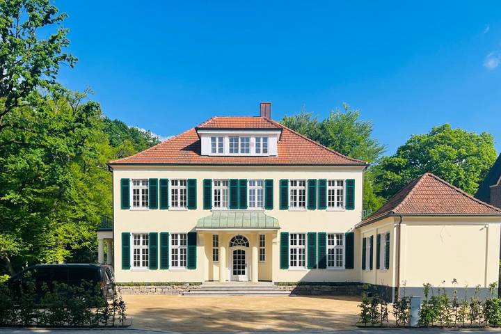Ferienhaus für 2 Personen, mit Balkon und Terrasse sowie Garten
