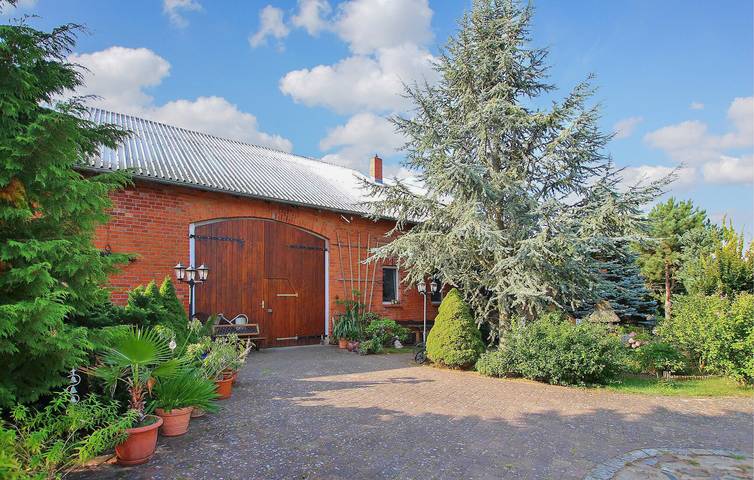 Ferienwohnung für 2 Personen, mit Garten in Mecklenburg-Strelitz - 2