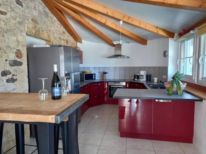 Location de vacances pour 3 personnes, avec jardin et vue à Sauveterre-la-Lémance - 2