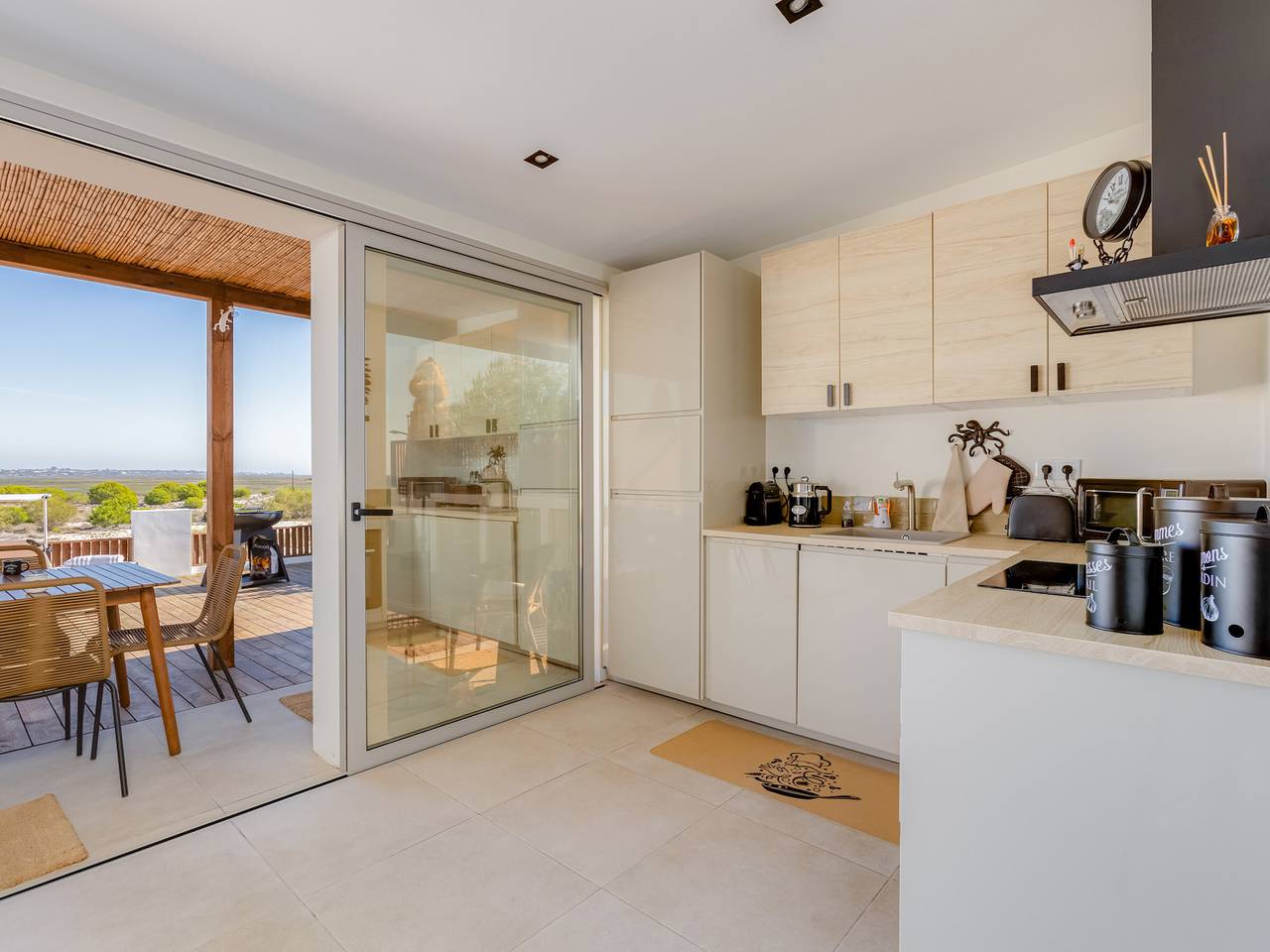 Armona mon Amour - Casa renovada con terraza en la isla de Armona in Quelfes, Ria Formosa