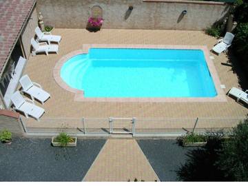 Gîte pour 4 personnes, avec piscine et jardin à Pinet (homonymie)